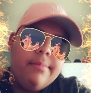 Meet your Posher, Kendry